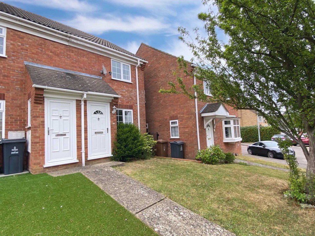 Images for Edmonds Drive Stevenage EAID:RHEM1 BID:RHEM1