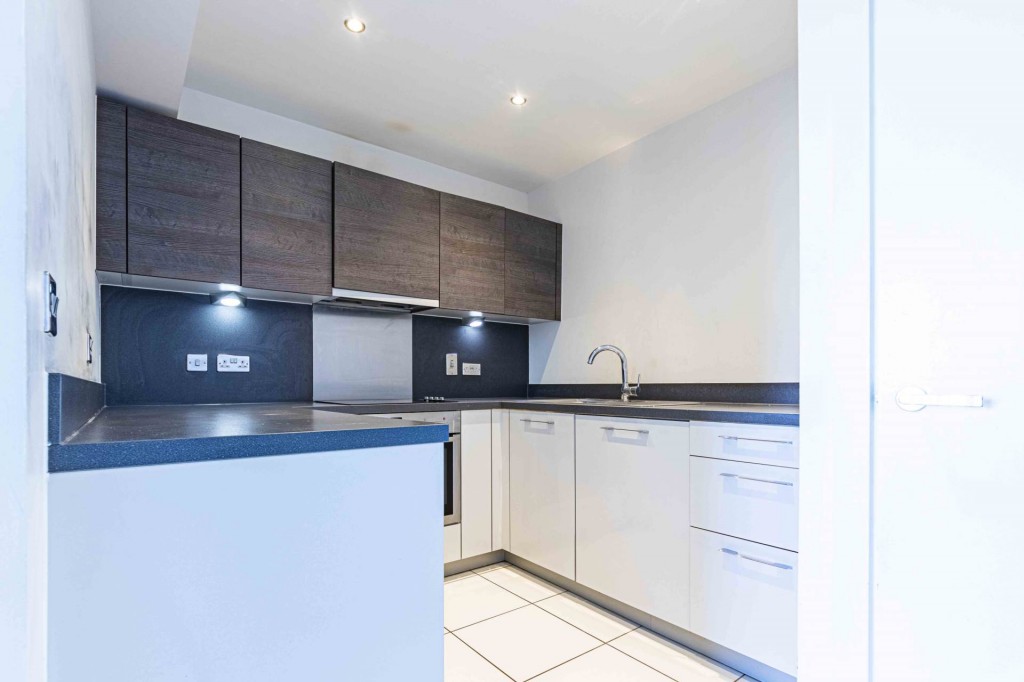 Images for KD Tower, Cotterells EAID:RHEM0 BID:RHEM0