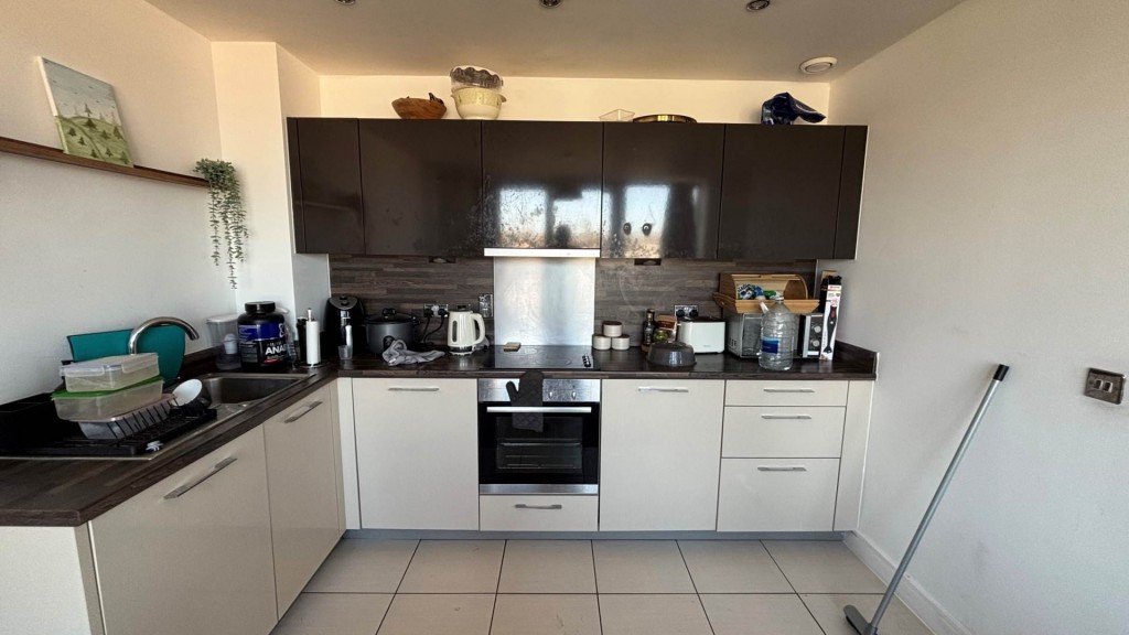Images for PENTHOUSE APARTMENT WITH LARGE TERRACE EAID:RHEM0 BID:RHEM0