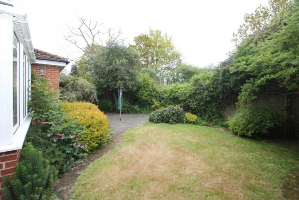 Images for Leverstock Green EAID:RHEM0 BID:RHEM0