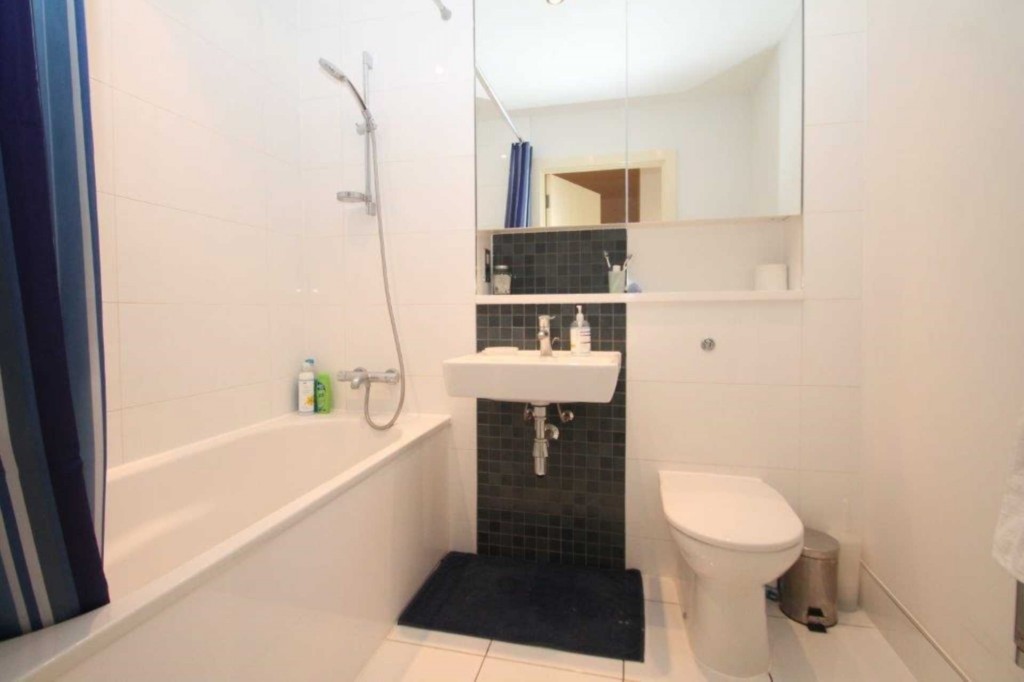 Images for Town Centre, Hemel Hempstead EAID:RHEM0 BID:RHEM0