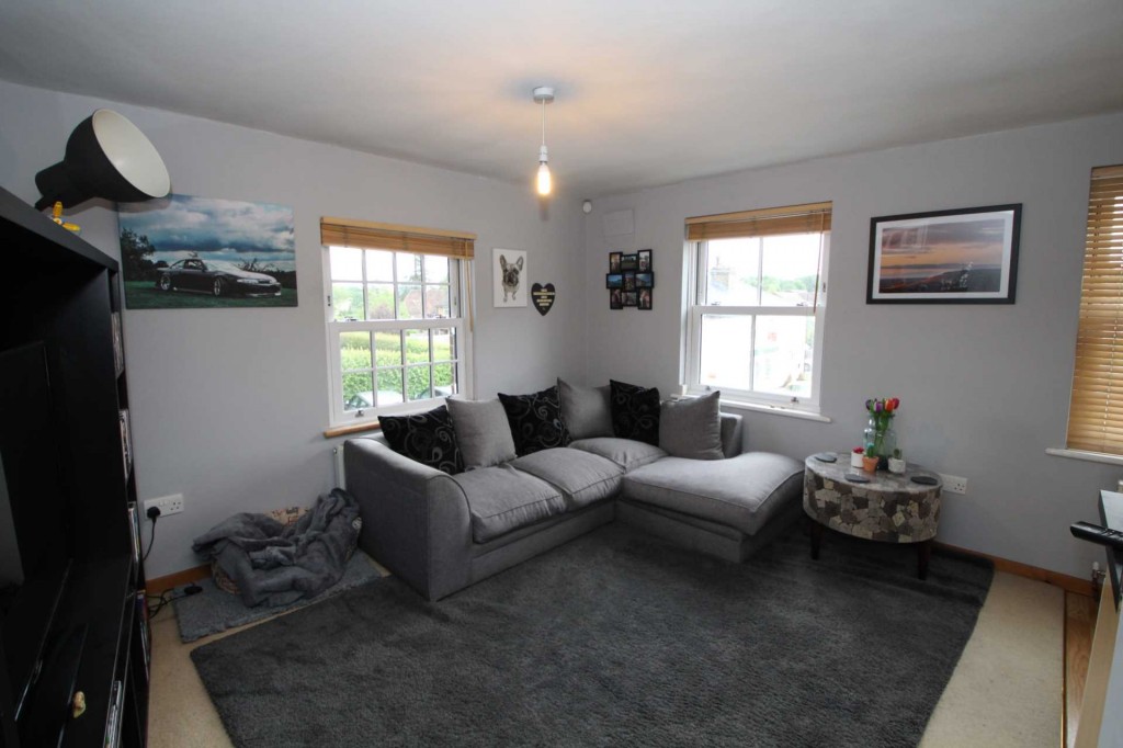 Images for High Street, Bovingdon EAID:RHEM0 BID:RHEM0