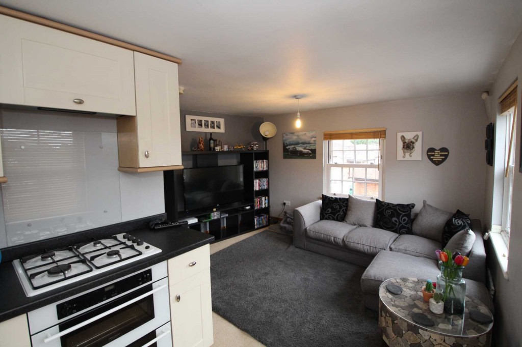 Images for High Street, Bovingdon EAID:RHEM0 BID:RHEM0