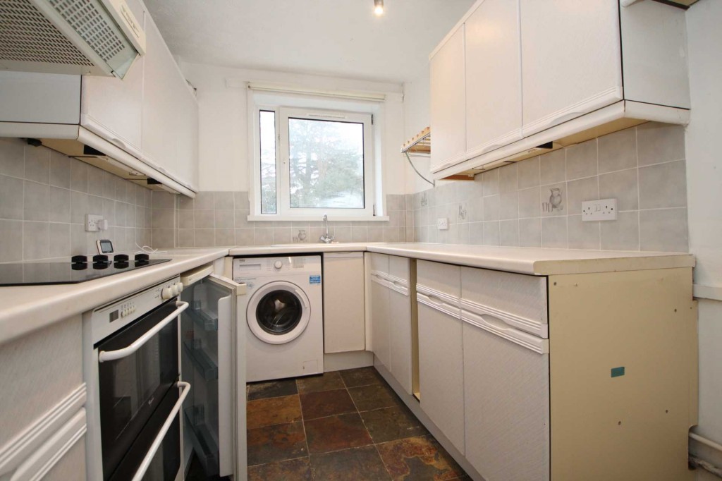 Images for Close to Hemel Hempstead train station EAID:RHEM0 BID:RHEM0