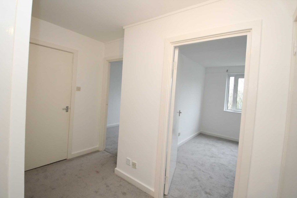 Images for Close to Hemel Hempstead train station EAID:RHEM0 BID:RHEM0