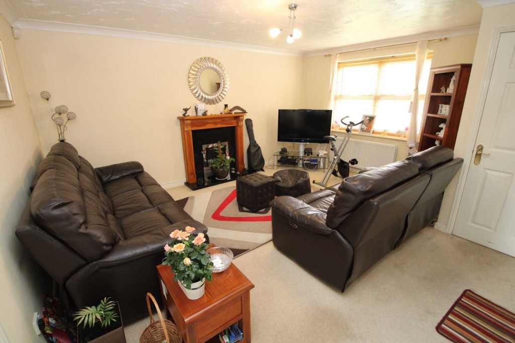 Images for Caister Close, Hemel Hempstead EAID:RHEM0 BID:RHEM0