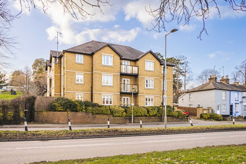 Images for Andersons Croft, Cotterells EAID:RHEM0 BID:RHEM0