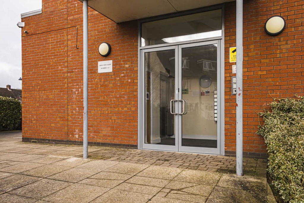 Images for Close to Train station EAID:RHEM0 BID:RHEM0