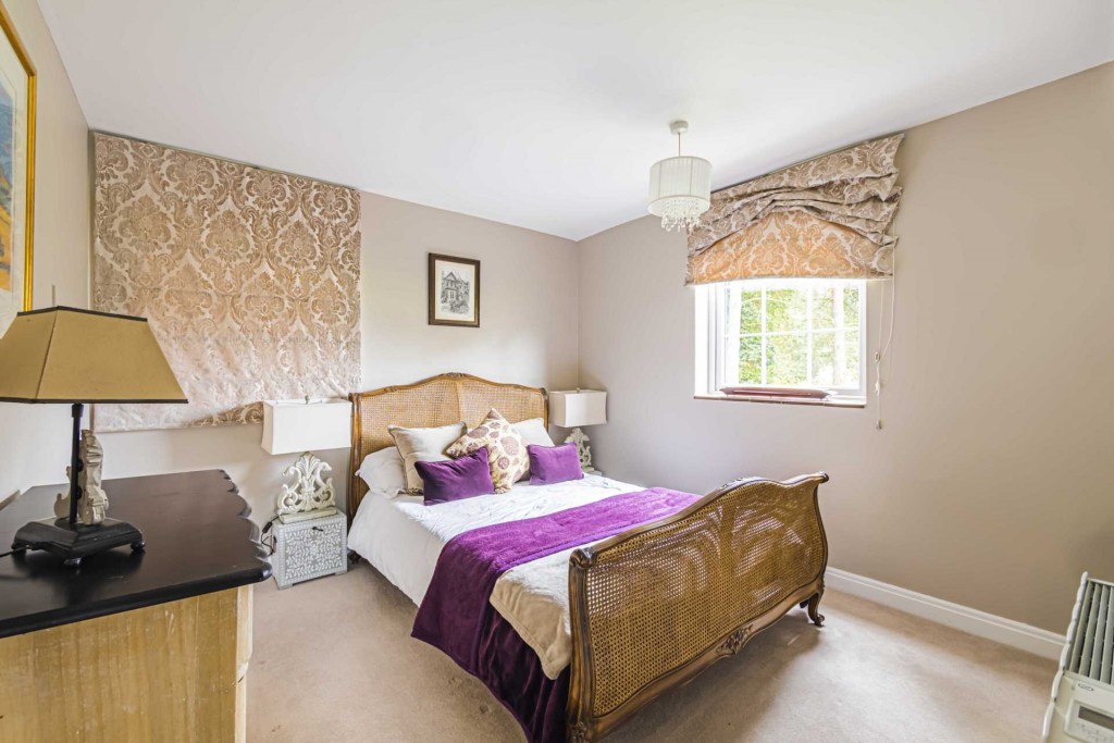 Images for Hyde Lane EAID:RHEM0 BID:RHEM0