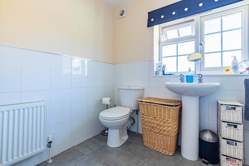Images for Walking distance to local schools EAID:RHEM0 BID:RHEM0