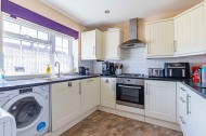 Images for Walking distance to local schools