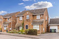 Images for Grove Gardens, Tring