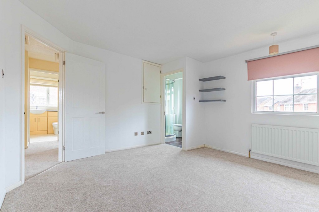Images for Grove Gardens, Tring EAID:RHEM0 BID:RHEM0