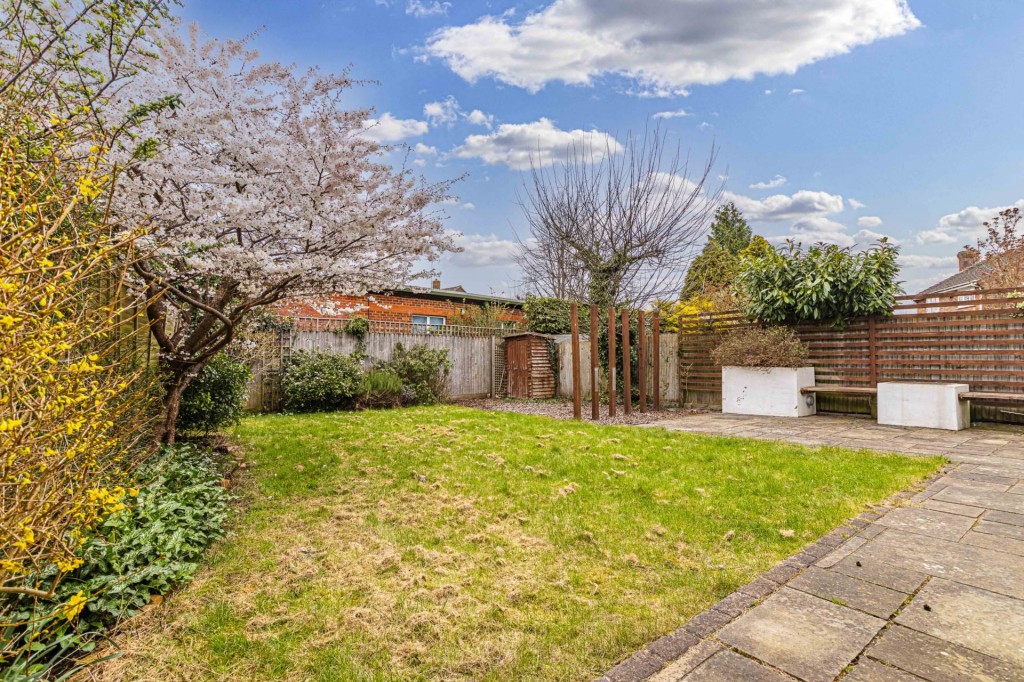Images for Grove Gardens, Tring EAID:RHEM0 BID:RHEM0