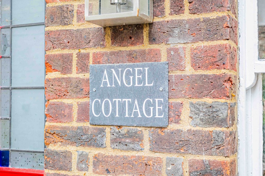Images for Angel Cottage, High Street EAID:RHEM0 BID:RHEM0
