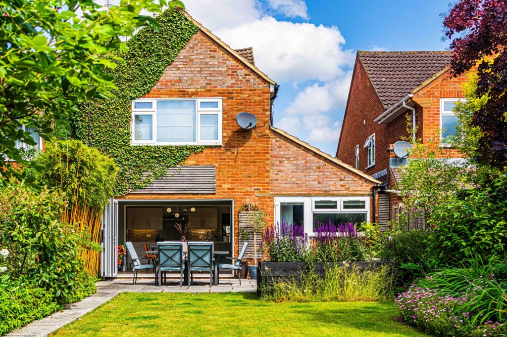 Images for Trebellan Drive, Hemel Hempstead EAID:RHEM0 BID:RHEM0