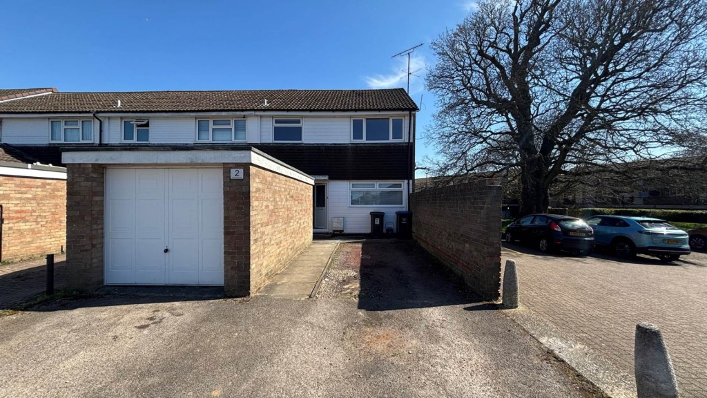 Images for Walking distance to local amenities EAID:RHEM0 BID:RHEM0