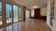 Images for Walking distance to local amenities
