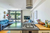 Images for Walking distance to train station