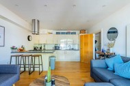 Images for Walking distance to train station