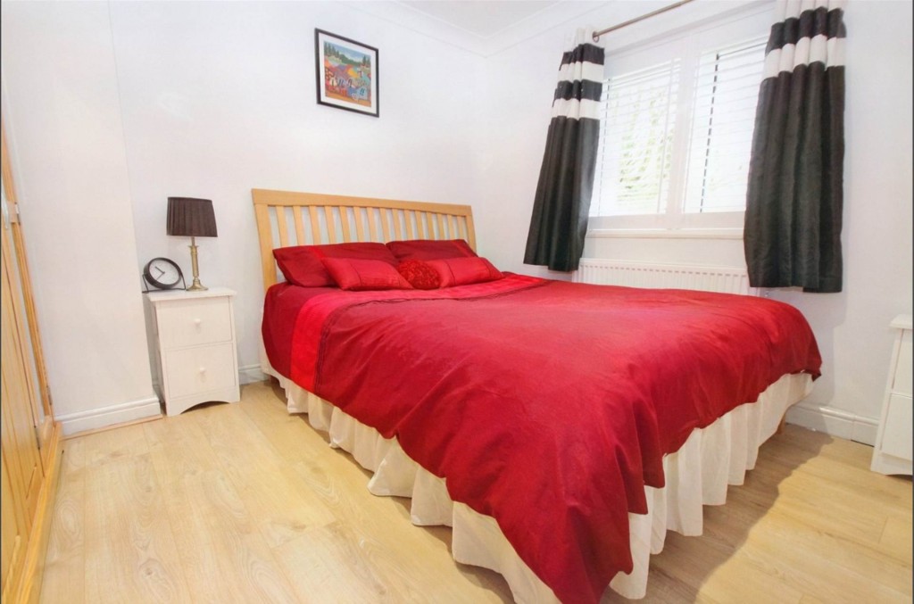 Images for Walking distance to train station and local schools. EAID:RHEM0 BID:RHEM0