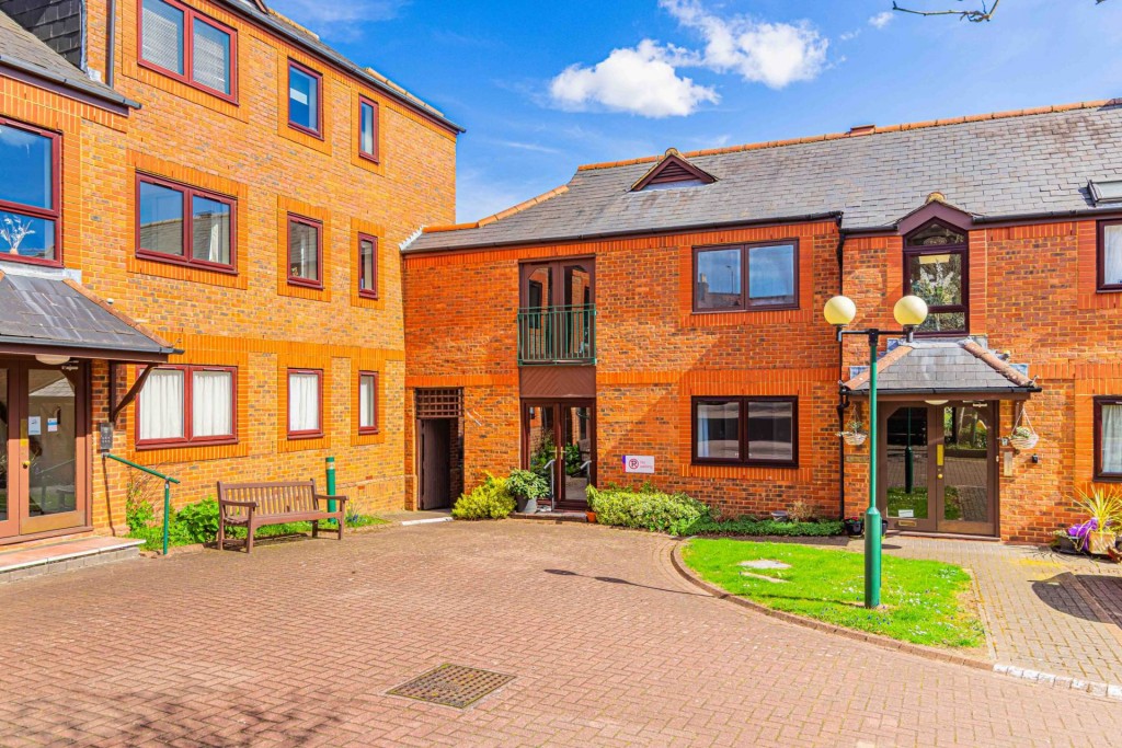 Images for Over 55`s Retirement Flat located in Kings Langley EAID:RHEM0 BID:RHEM0