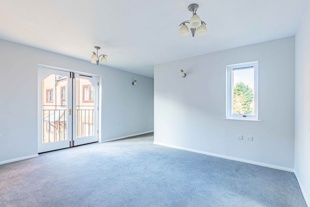 Images for Over 55`s Retirement Flat located in Kings Langley EAID:RHEM0 BID:RHEM0