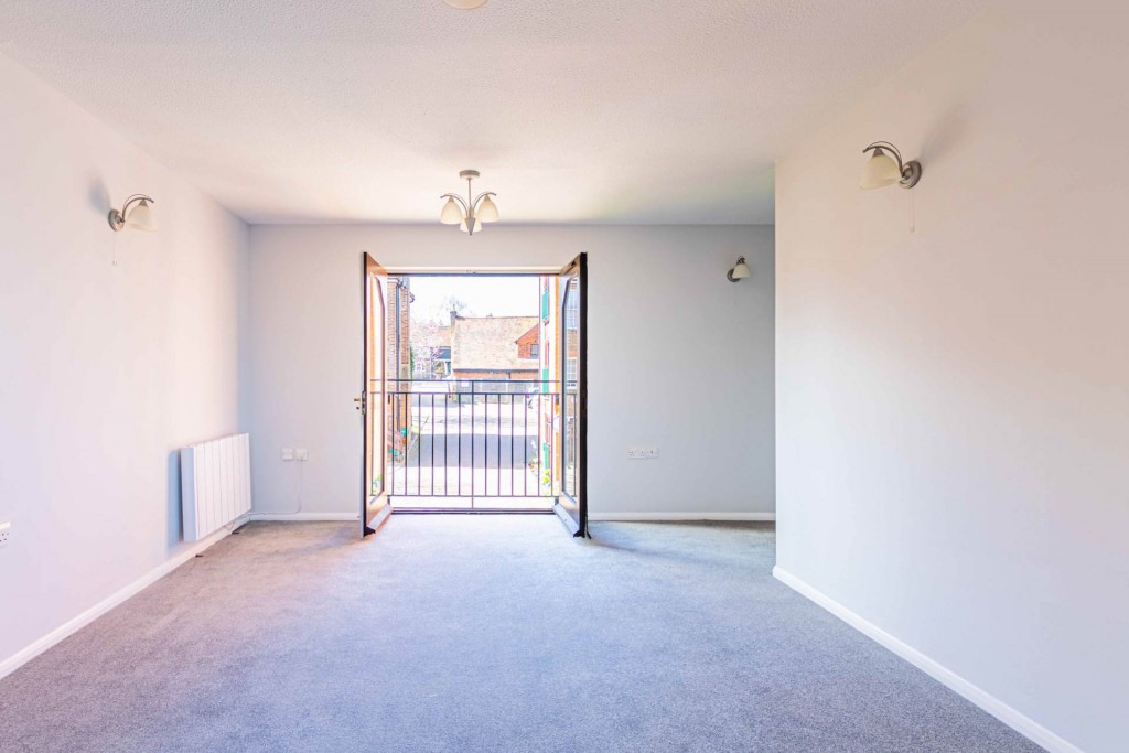 Images for Over 55`s Retirement Flat located in Kings Langley EAID:RHEM0 BID:RHEM0