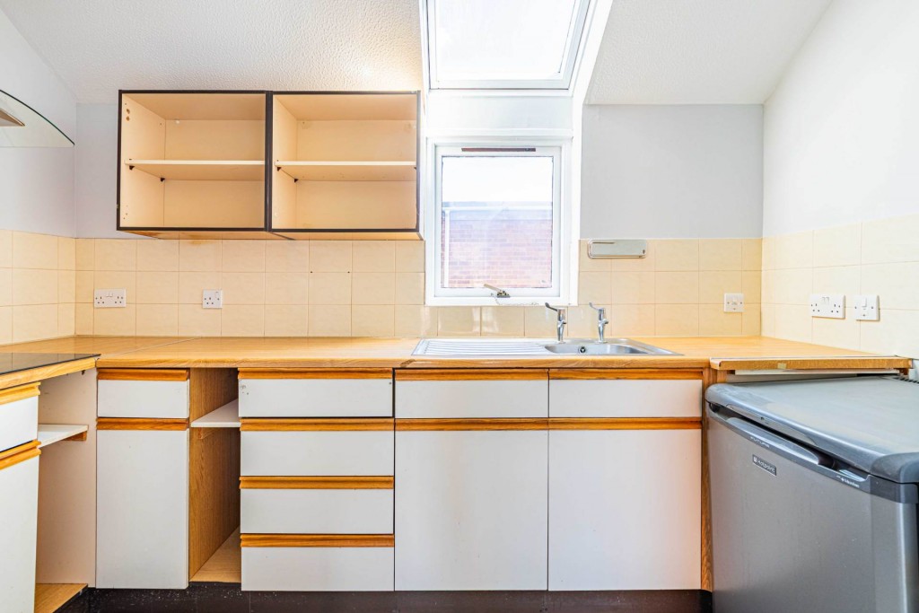 Images for Over 55`s Retirement Flat located in Kings Langley EAID:RHEM0 BID:RHEM0
