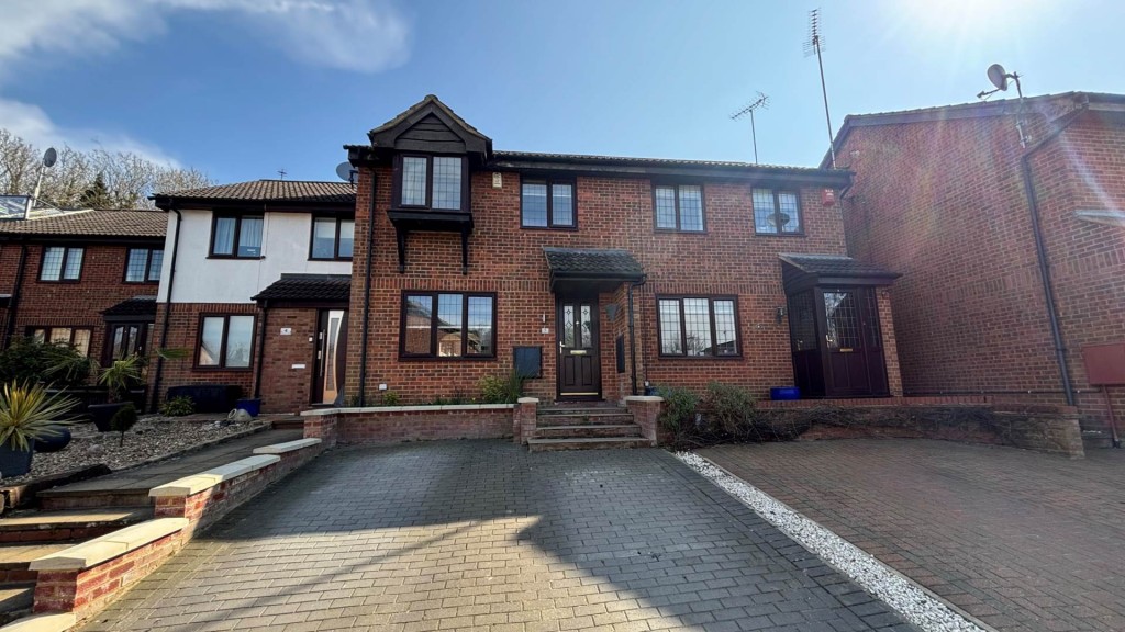 Images for Hunters Oak, Hemel Hempstead EAID:RHEM0 BID:RHEM0