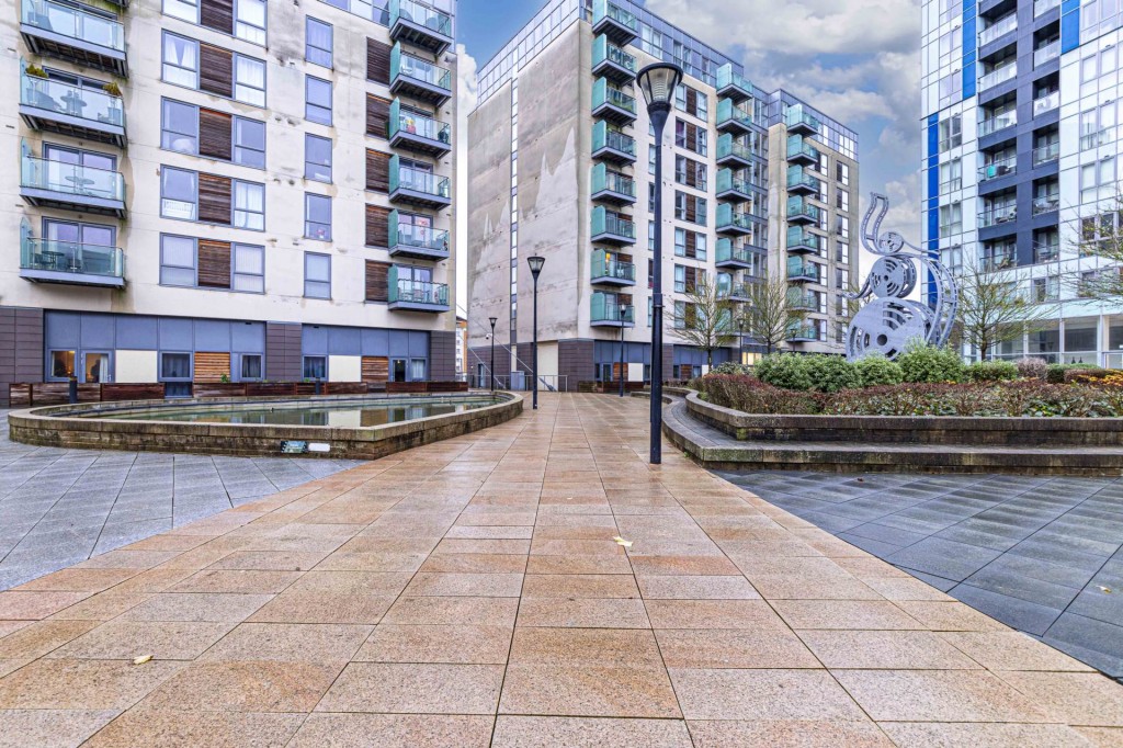 Images for A Rarely Available Furnished One Bedroom Apartment with Allocated Parking EAID:RHEM0 BID:RHEM0
