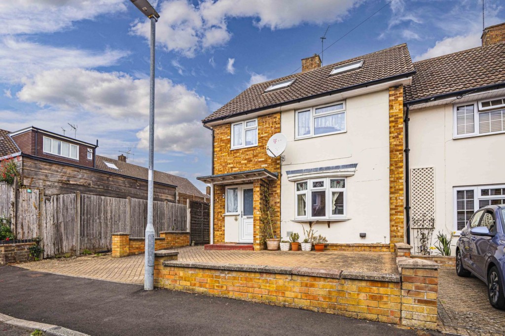 Images for Spacious family home EAID:RHEM0 BID:RHEM0