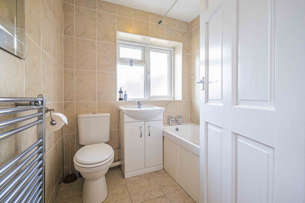 Images for Spacious family home EAID:RHEM0 BID:RHEM0