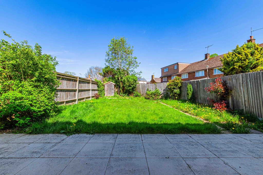 Images for Walking distance to town centre EAID:RHEM0 BID:RHEM0
