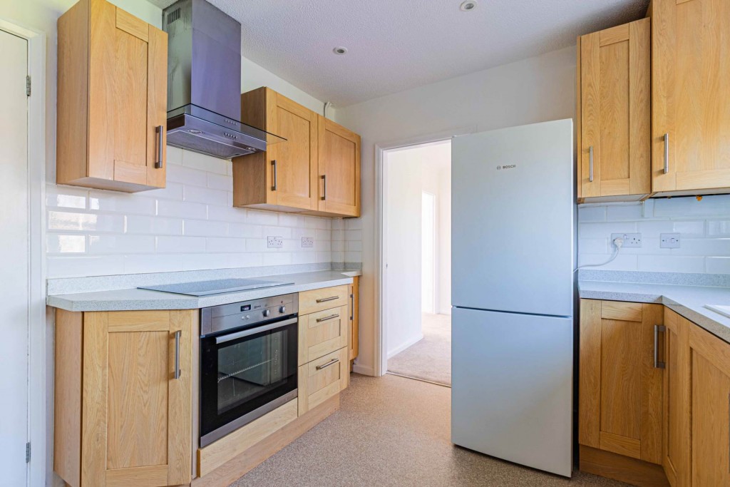 Images for Walking distance to town centre EAID:RHEM0 BID:RHEM0