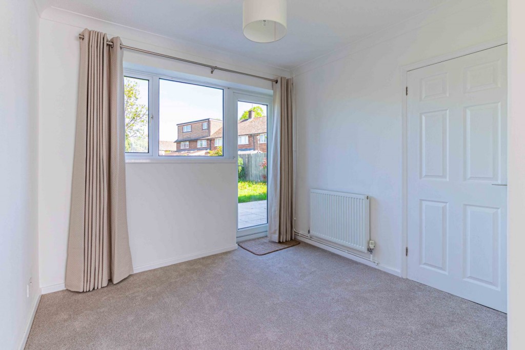 Images for Walking distance to town centre EAID:RHEM0 BID:RHEM0