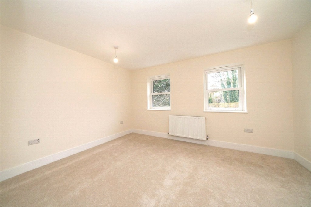 Images for Apsley, Hemel Hempstead, Hertfordshire EAID:877454123 BID:RHH