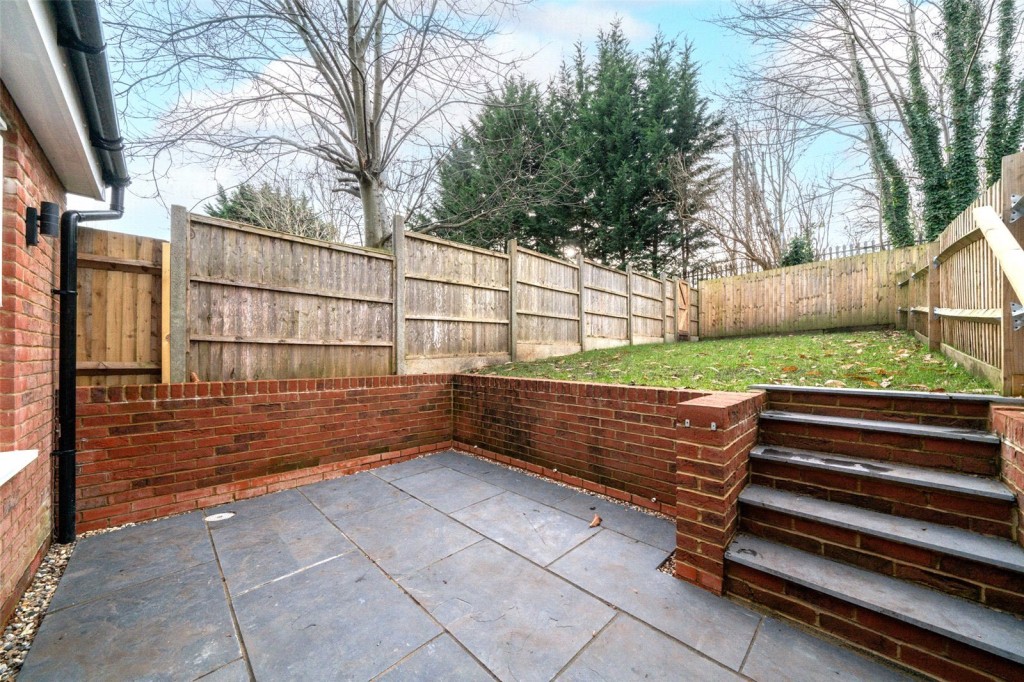 Images for Apsley, Hemel Hempstead, Hertfordshire EAID:877454123 BID:RHH
