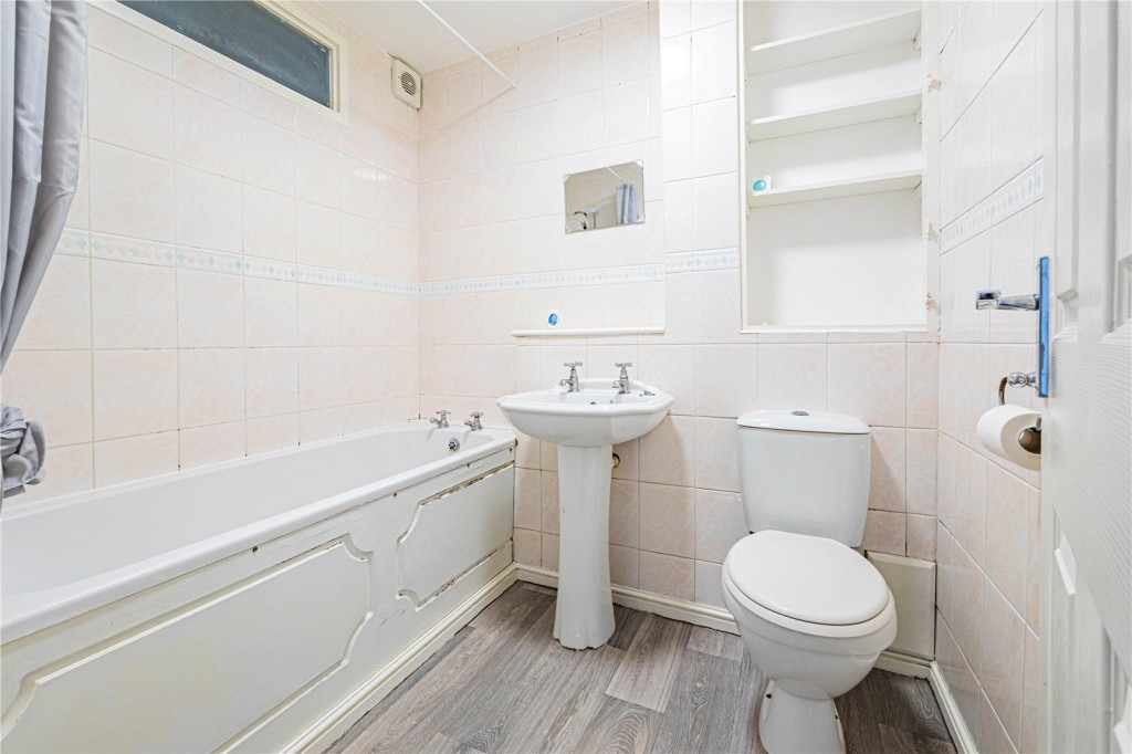 Images for Woodhall Farm, Hemel Hempstead, Hertfordshire EAID:877454123 BID:RHH