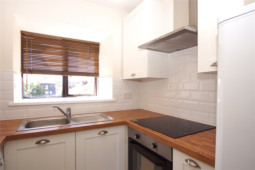 Images for Lygean Avenue, Ware, Hertfordshire EAID:877454123 BID:RHA