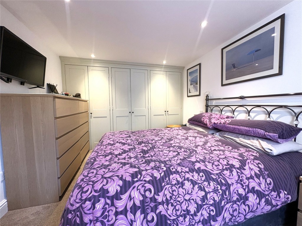 Images for Burgage Lane, Ware, Hertfordshire EAID:877454123 BID:RHA