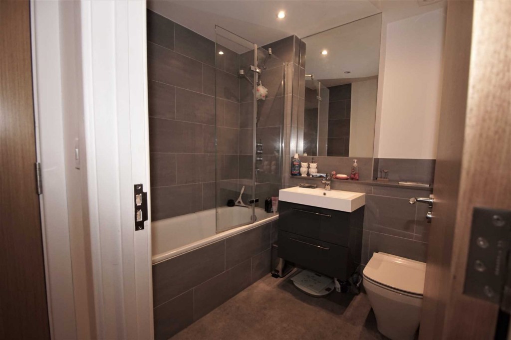 Images for Star Street, Ware, Hertfordshire EAID:877454123 BID:RHA