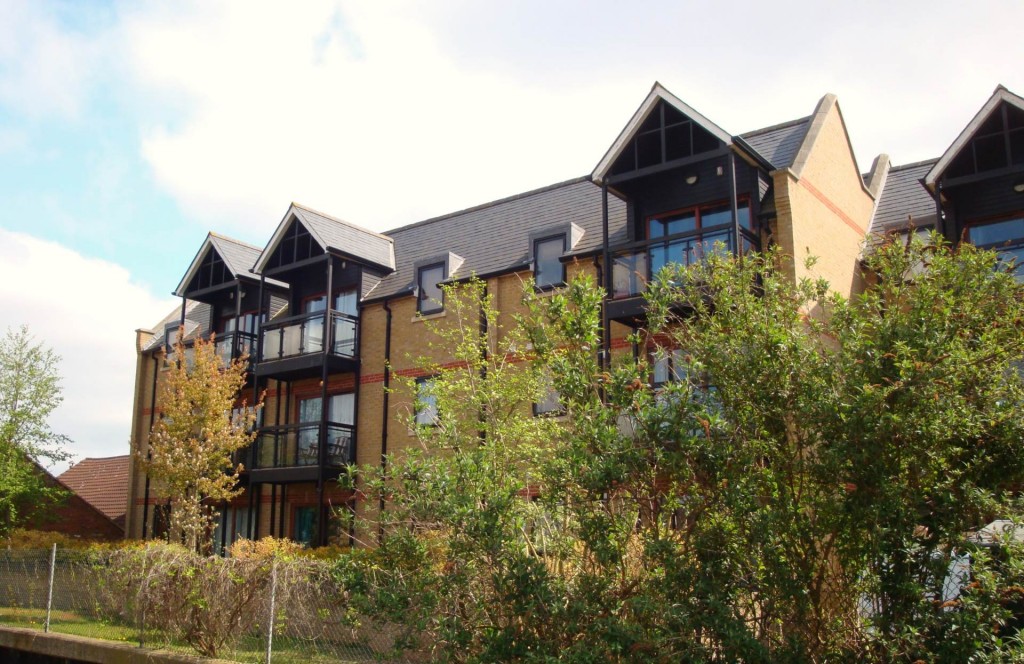 Images for Cowbridge, Hertford, Hertfordshire EAID:877454123 BID:RHA