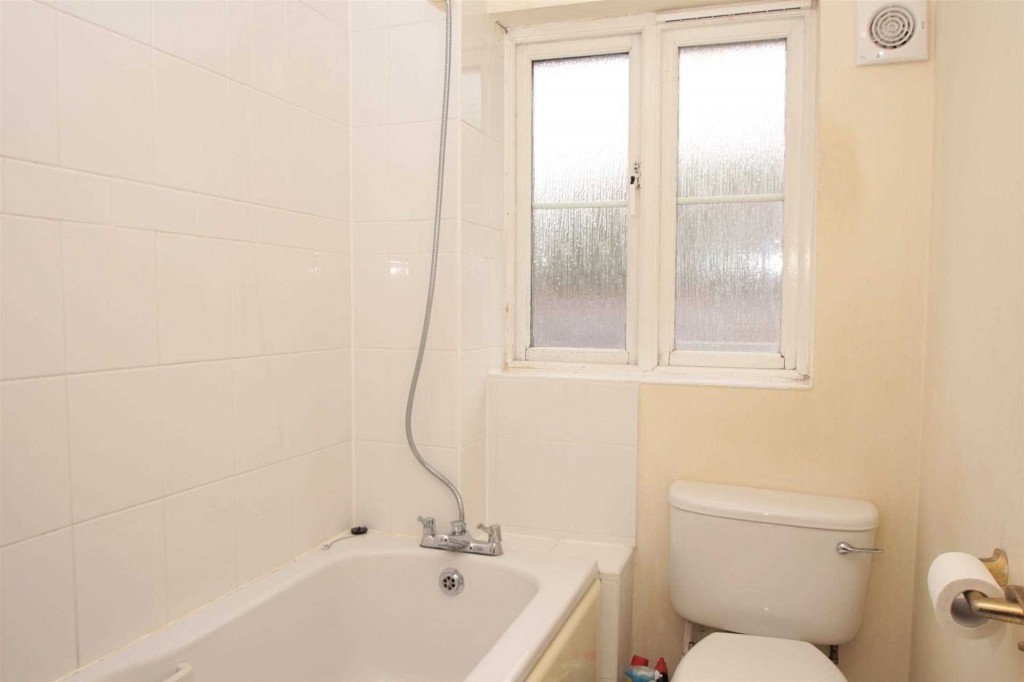 Images for Sturla Close, Hertford, Hertfordshire EAID:877454123 BID:RHA