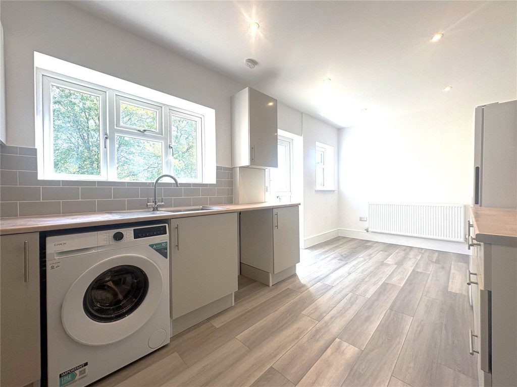 Images for Windsor Drive, Hertford, Hertfordshire EAID:877454123 BID:RHA