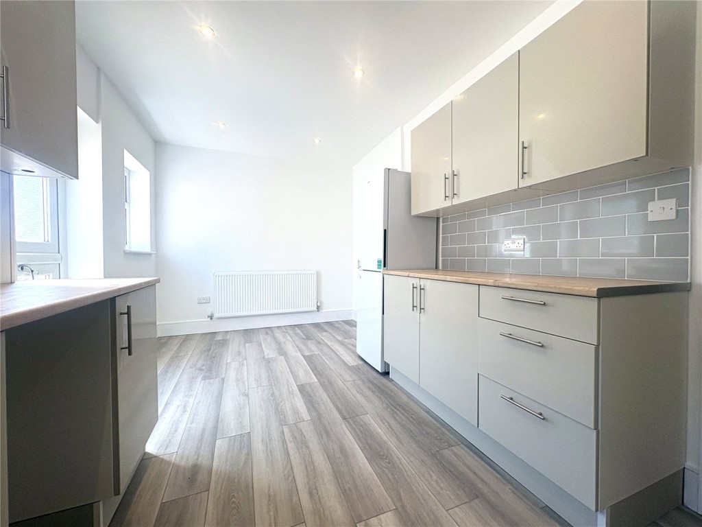 Images for Windsor Drive, Hertford, Hertfordshire EAID:877454123 BID:RHA