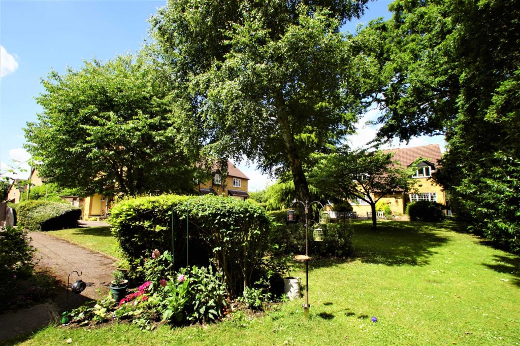 Images for Halleys Ridge, Hertford, Hertfordshire EAID:877454123 BID:RHA