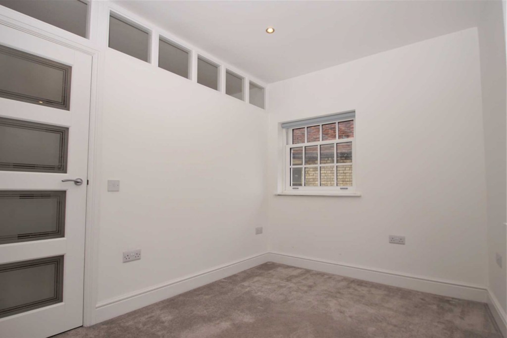 Images for Castle Street, 17 Castle Street, Hertford, Hertfordshire EAID:877454123 BID:RHA