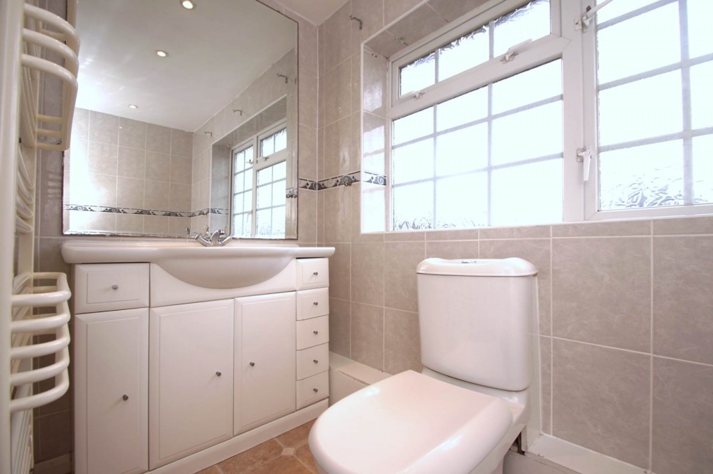 Images for Fawcett Road, Stevenage, Hertfordshire EAID:877454123 BID:RHA