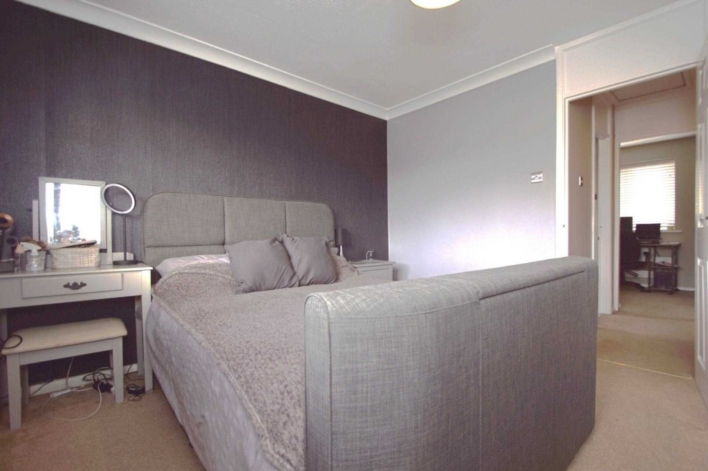 Images for Lime Close, Stevenage, Hertfordshire EAID:877454123 BID:RHA